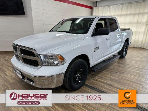 Bright White Clearcoat 2021 RAM 1500 Classic SLT