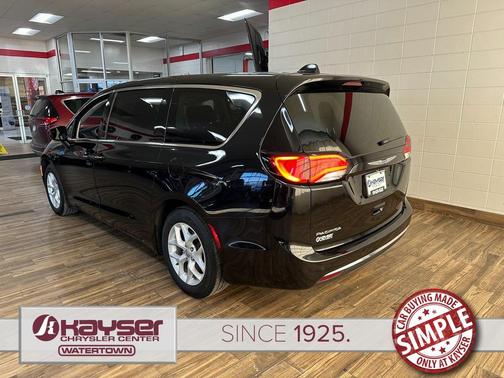 2018 Chrysler Pacifica Touring Plus