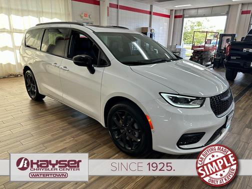 2026 Chrysler Pacifica Limited