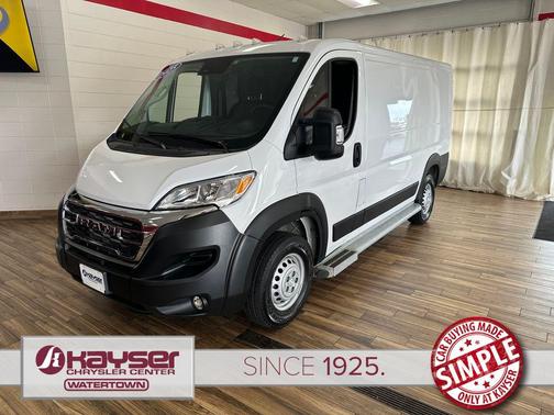 Bright White Clearcoat 2025 RAM ProMaster 2500 Tradesman