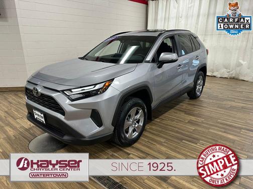 2022 Toyota RAV4 XLE