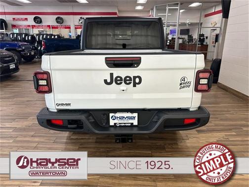 2025 Jeep Gladiator Willys