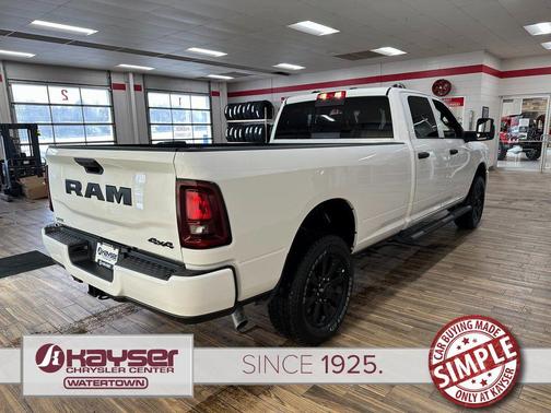 2026 RAM 2500 Black Express Crew Cab 4x4 8' Box