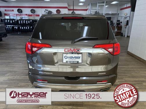 2019 GMC Acadia Denali