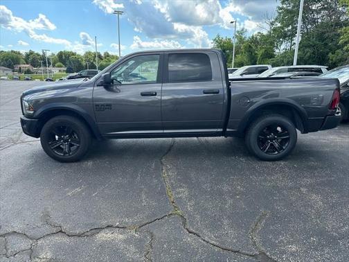 2024 RAM 1500 Classic Warlock Crew Cab 4x4 5'7' Box