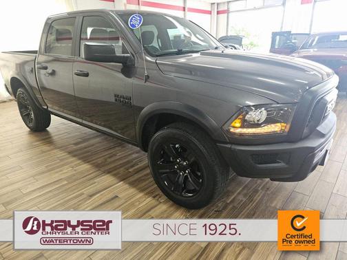 2024 RAM 1500 Classic Warlock Crew Cab 4x4 5'7' Box