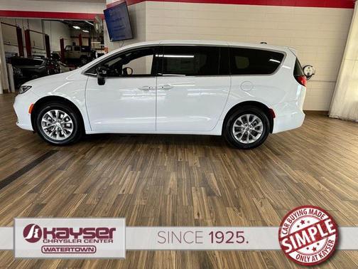2025 Chrysler Pacifica L