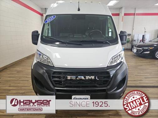 2025 RAM ProMaster 2500 Tradesman