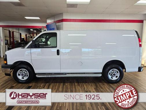 2022 GMC Savana 2500 Work Van