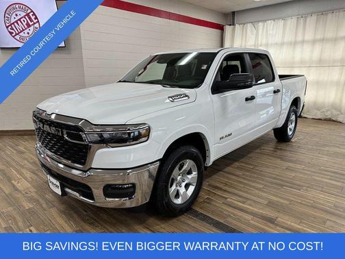 Bright White Clearcoat 2026 RAM 1500 Big Horn/Lone Star