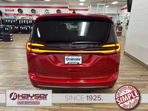 2026 Chrysler Pacifica L