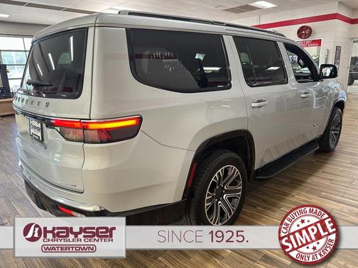 2022 Jeep Wagoneer Series III 4x4