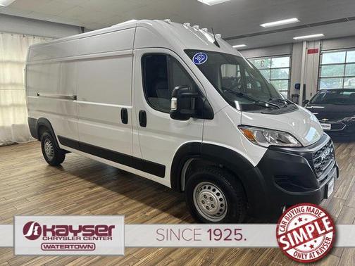 2025 RAM ProMaster 2500 Tradesman