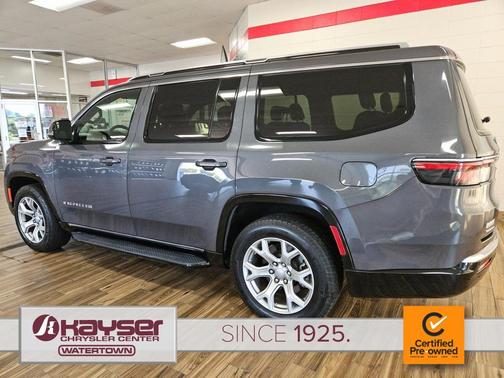 2022 Jeep Wagoneer Series II 4x4