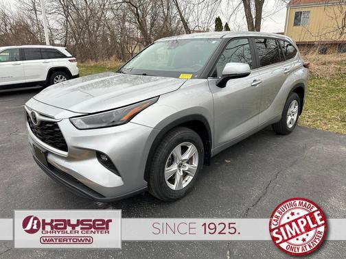 Celestial Silver Metallic 2024 Toyota Highlander LE