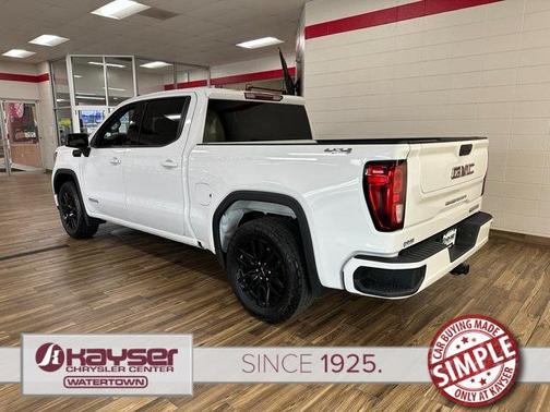 2022 GMC Sierra 1500 Elevation