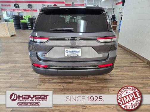 2025 Jeep Grand Cherokee Altitude