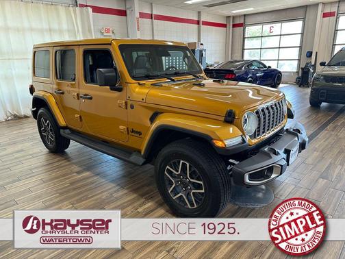 Goldilocks 2026 Jeep Wrangler 4-Door Sahara 4x4