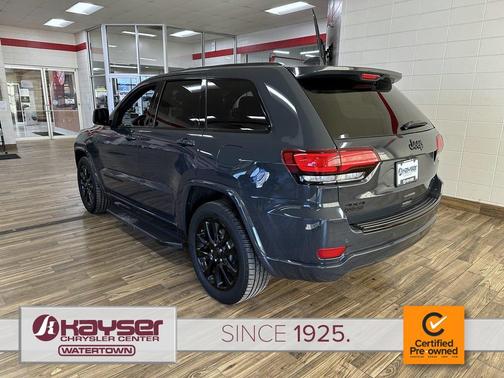 2018 Jeep Grand Cherokee Altitude