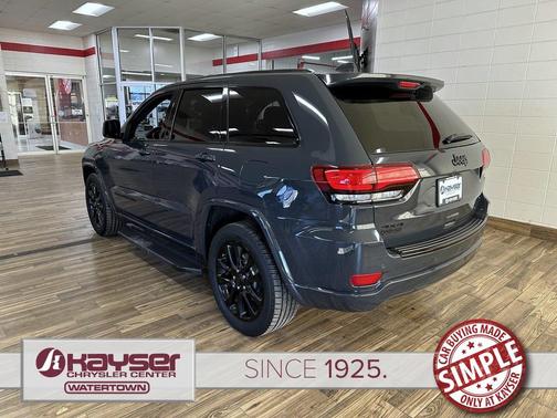 2018 Jeep Grand Cherokee Altitude