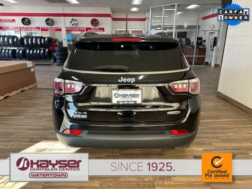 2022 Jeep Compass Latitude Lux