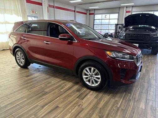 2020 Kia Sorento LX