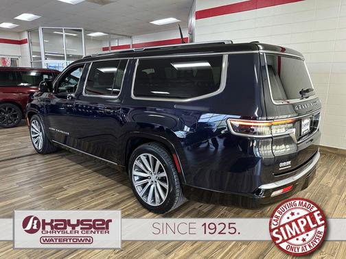 Midnight Sky 2023 Jeep Grand Wagoneer L Series II 4x4