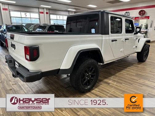 2021 Jeep Gladiator Sport S