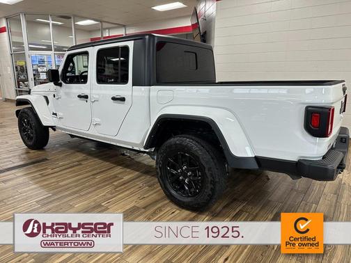 2021 Jeep Gladiator Sport S