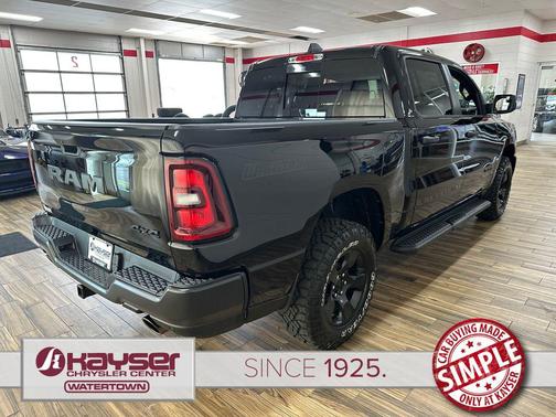 Diamond Black Crystal Pearlcoat 2026 RAM 1500 Warlock Crew Cab 4x4 5'7' Box