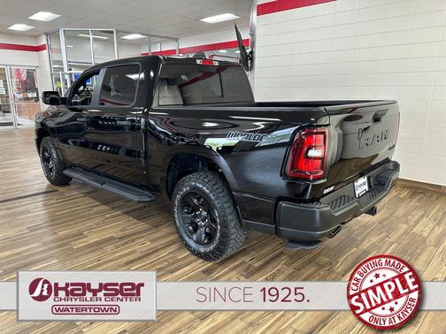 Diamond Black Crystal Pearlcoat 2026 RAM 1500 Warlock Crew Cab 4x4 5'7' Box