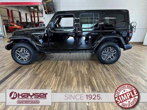 2025 Jeep Wrangler 4-Door Sahara 4x4