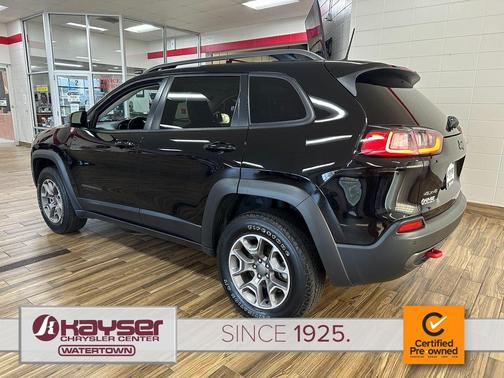 2021 Jeep Cherokee Trailhawk