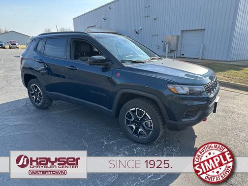 Fathom Blue Pearl Coat 2026 Jeep Compass Trailhawk