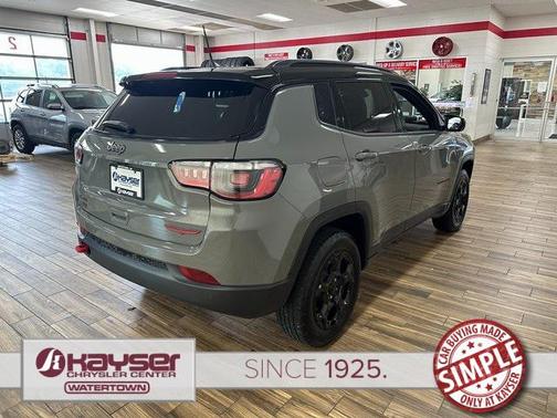 2023 Jeep Compass Trailhawk