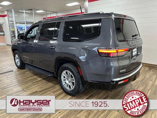 Baltic Gray Metallic Clearcoat 2024 Jeep Wagoneer Series I 4x4