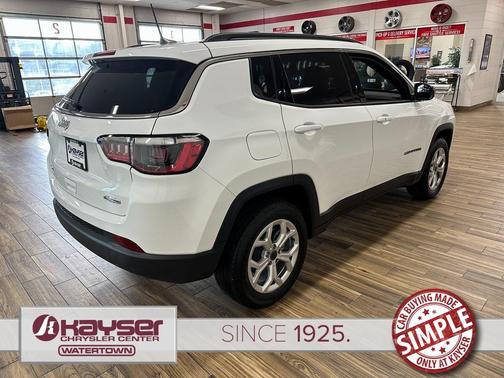 2025 Jeep Compass Latitude