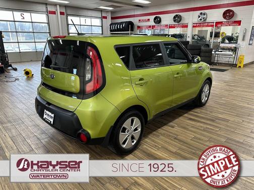 2016 Kia Soul Base