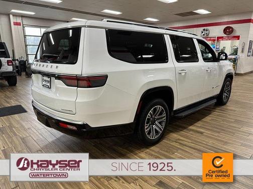 2023 Jeep Wagoneer L Series II 4x4