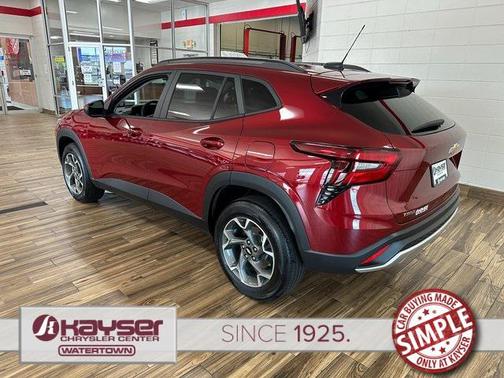 2024 Chevrolet Trax LT