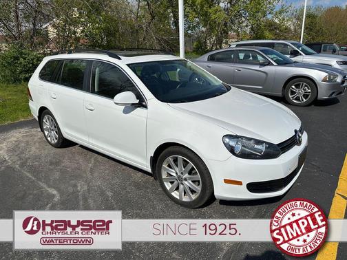Pure White 2014 Volkswagen Jetta SportWagen DSG TDI w/Sunroof