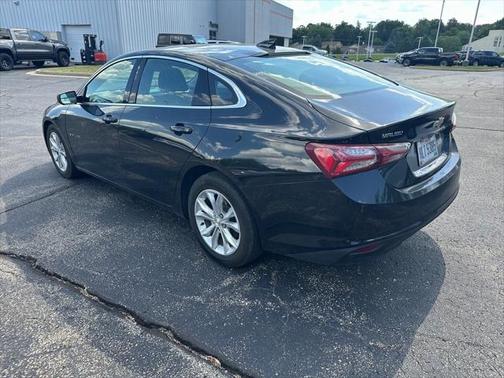 2022 Chevrolet Malibu FWD LT