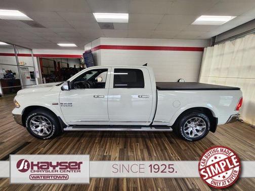 2017 RAM 1500 Limited Crew Cab 4x4 6'4' Box