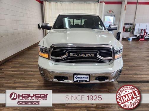 2017 RAM 1500 Limited Crew Cab 4x4 6'4' Box