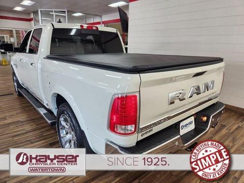 2017 RAM 1500 Limited Crew Cab 4x4 6'4' Box