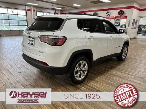 2025 Jeep Compass Latitude
