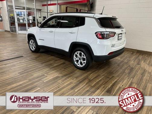 2025 Jeep Compass Latitude