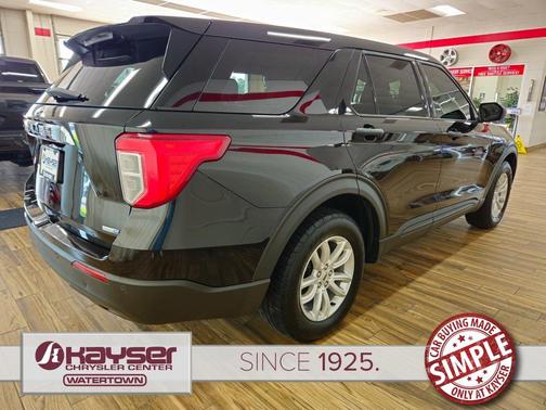 2020 Ford Explorer Base