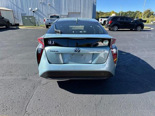 2017 Toyota Prius Four
