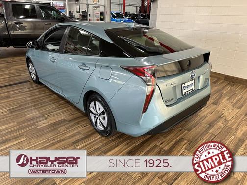 2017 Toyota Prius Four